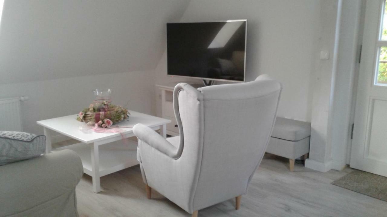 Fachwerkkate Apartment Vogelsen ภายนอก รูปภาพ