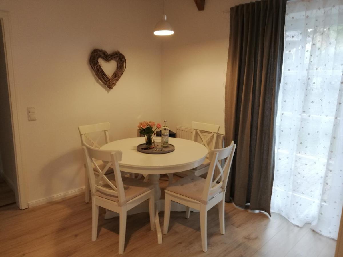 Fachwerkkate Apartment Vogelsen ภายนอก รูปภาพ